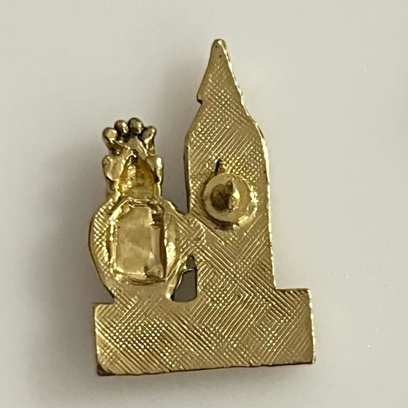 Vintage Year Of Big Ben 1989-90 Gold Tone Pin Brooch - Picture 7 of 10